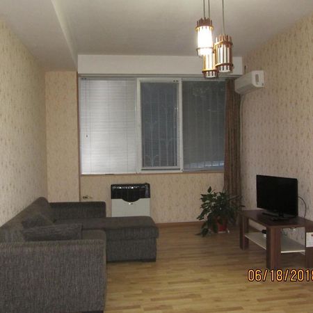 Flat For Rent Hotel Tbilisi Eksteriør billede