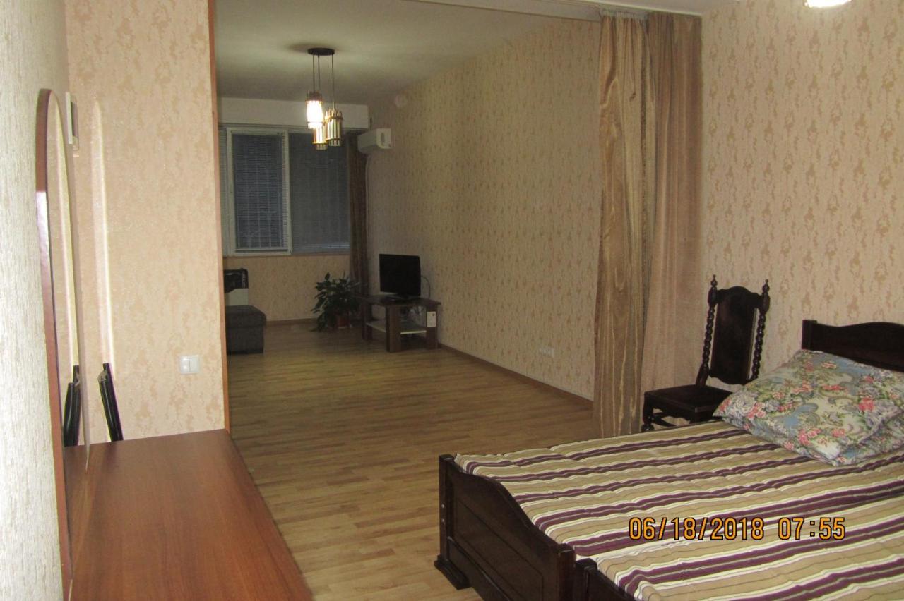 Flat For Rent Hotel Tbilisi Eksteriør billede