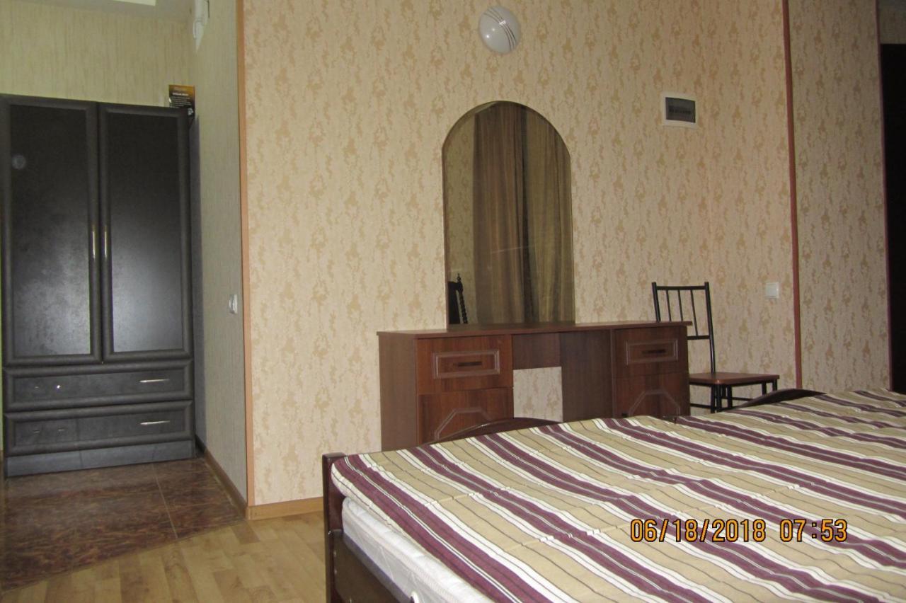 Flat For Rent Hotel Tbilisi Eksteriør billede